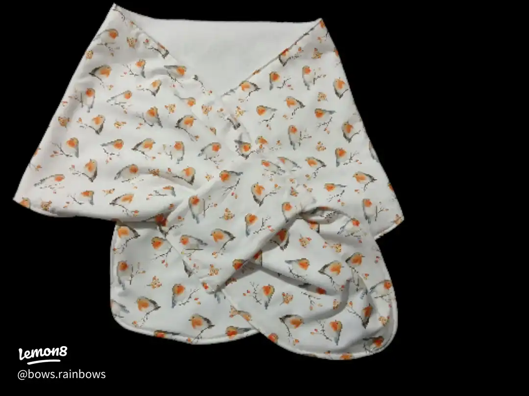 adult sized 100% cotton and fleece lined scarf's images(0)